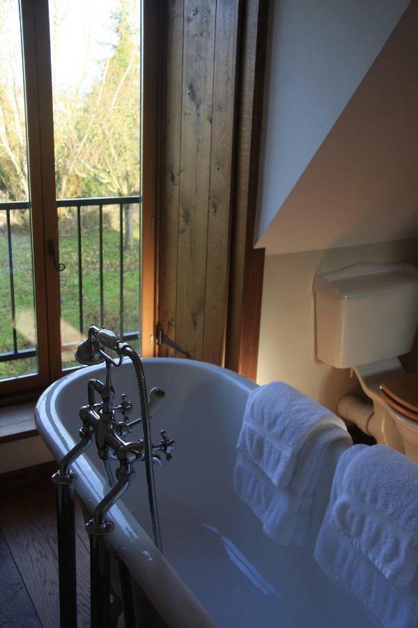Les Bouts De Ralle Chambre D'Hotes Sainte-Osmane ภายนอก รูปภาพ