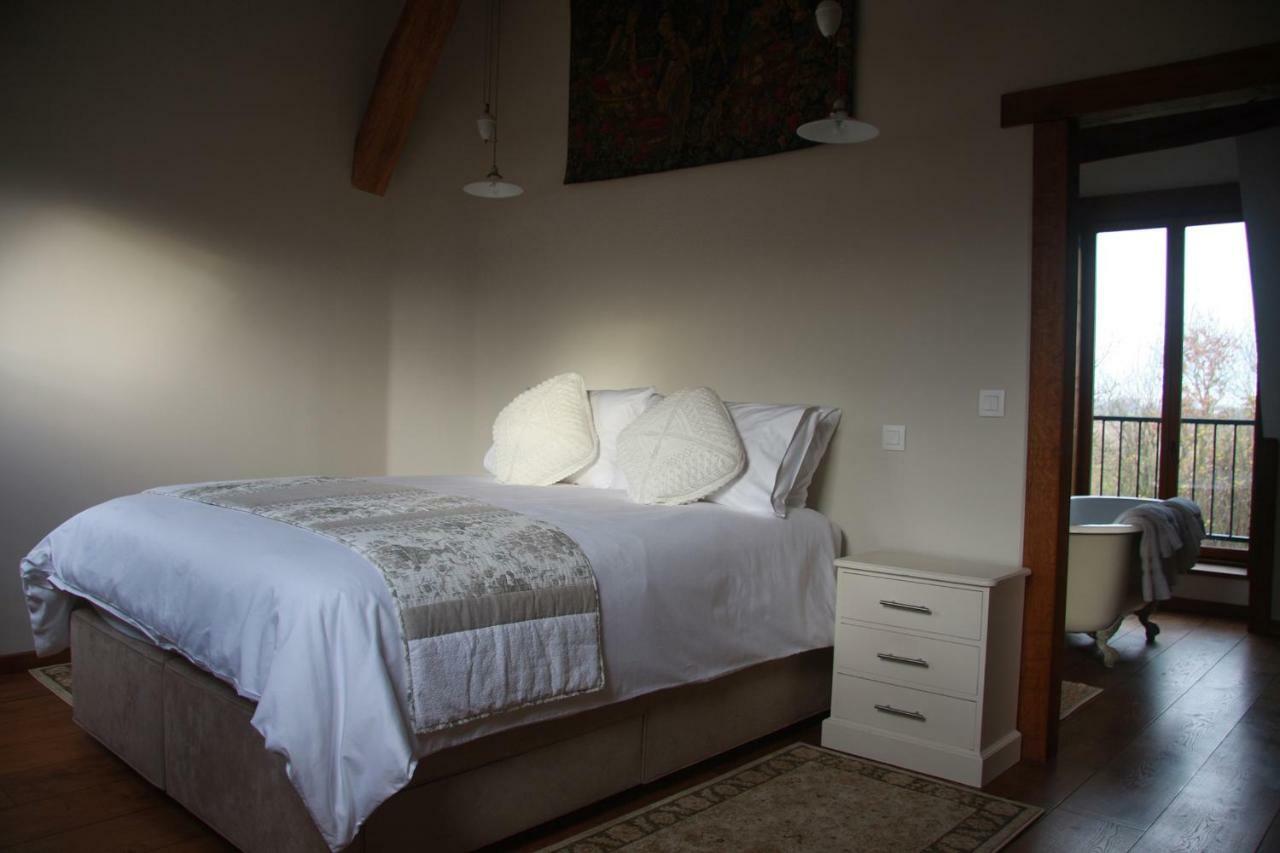 Les Bouts De Ralle Chambre D'Hotes Sainte-Osmane ภายนอก รูปภาพ