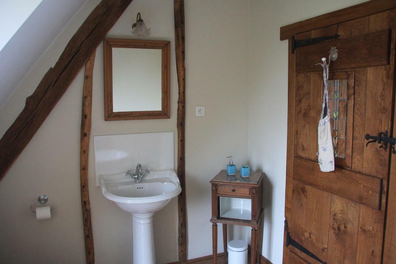 Les Bouts De Ralle Chambre D'Hotes Sainte-Osmane ภายนอก รูปภาพ