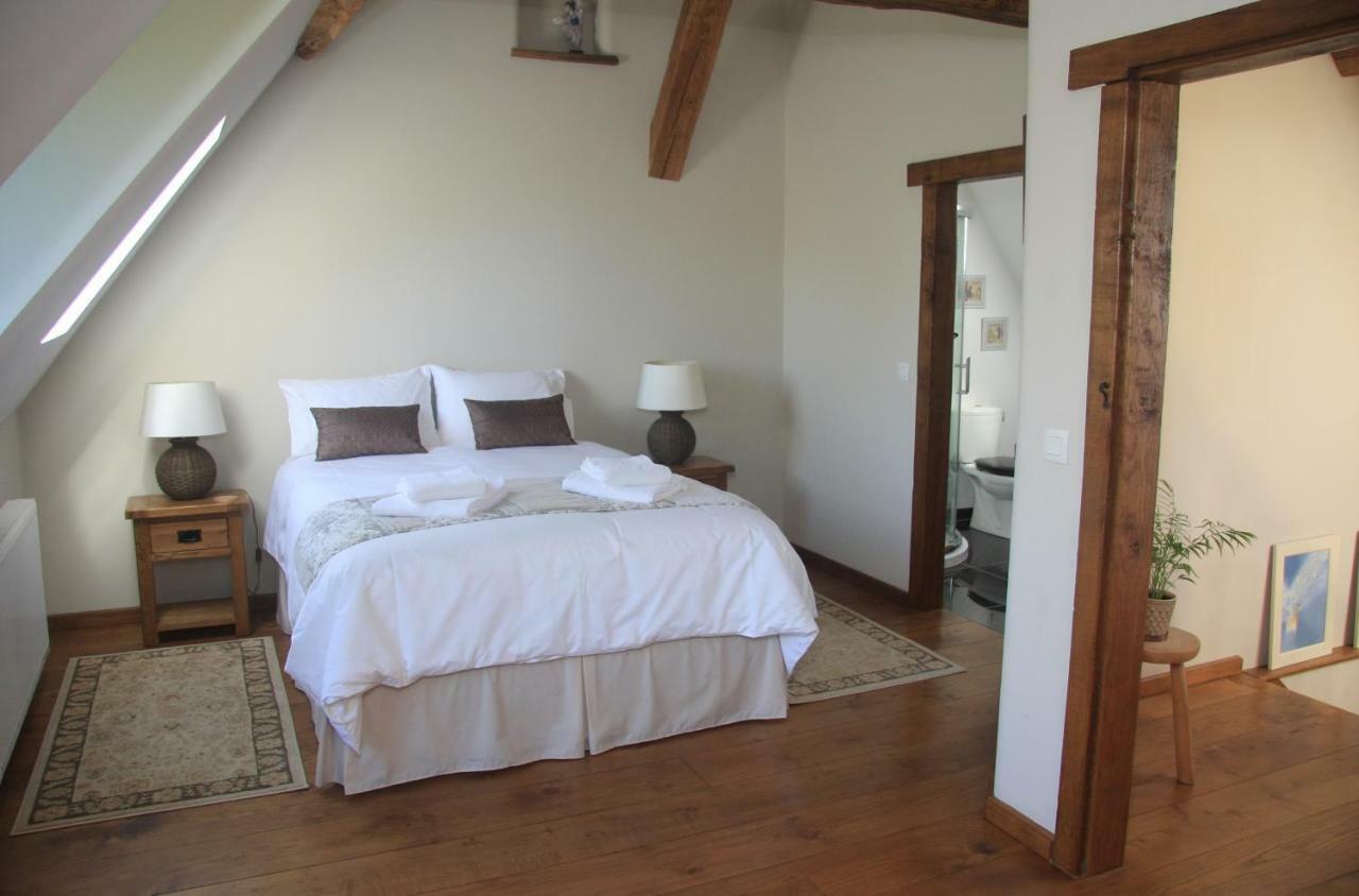 Les Bouts De Ralle Chambre D'Hotes Sainte-Osmane ภายนอก รูปภาพ
